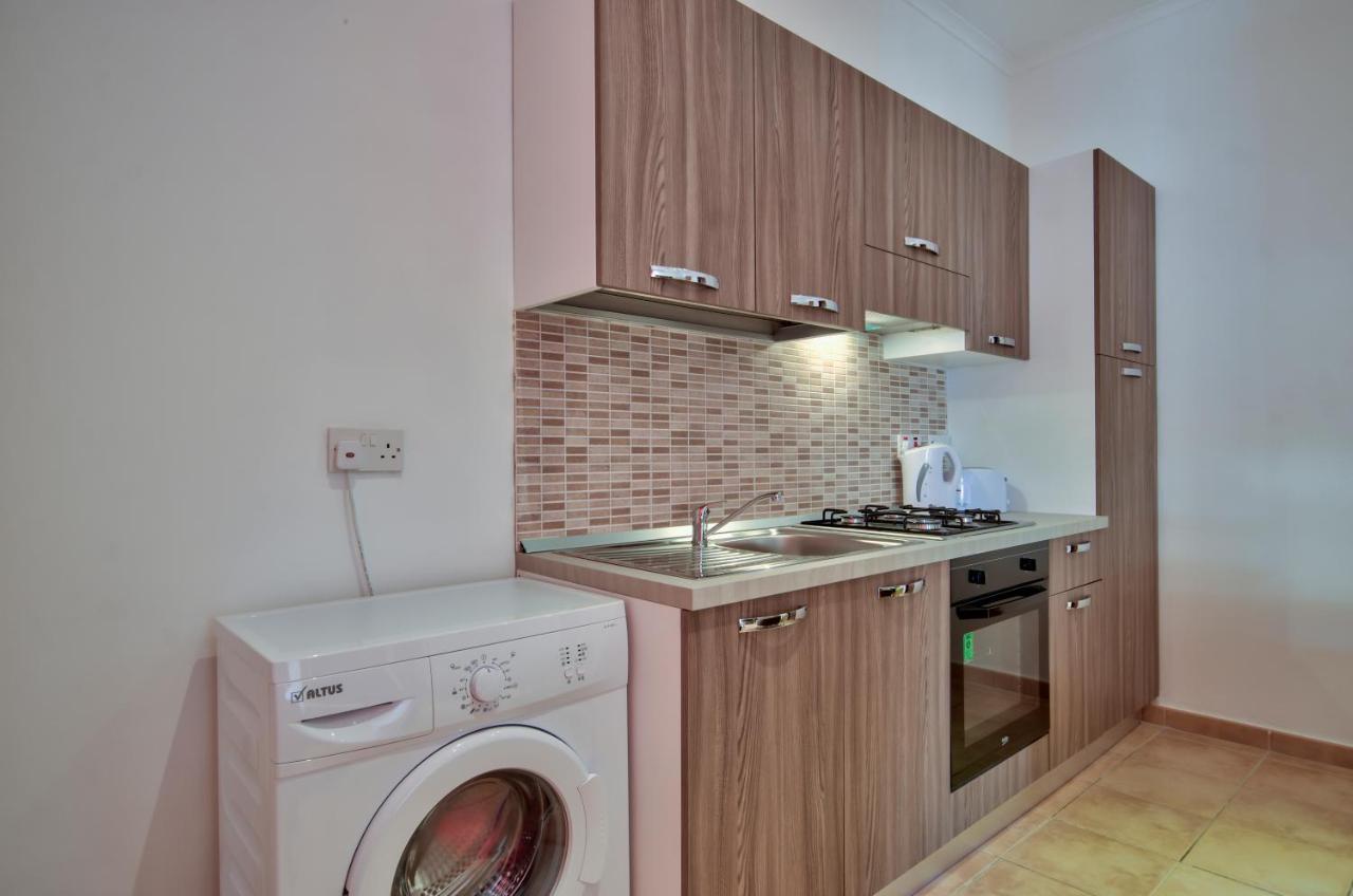 St Helen Residences - Spacious Sliema Apartments & Penthouses - Shortletsmalta Екстериор снимка